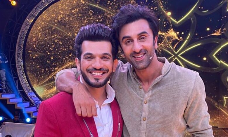 Ranbir Kapoor was emotional calling Arjun Bijlani his childhood friend on national television.