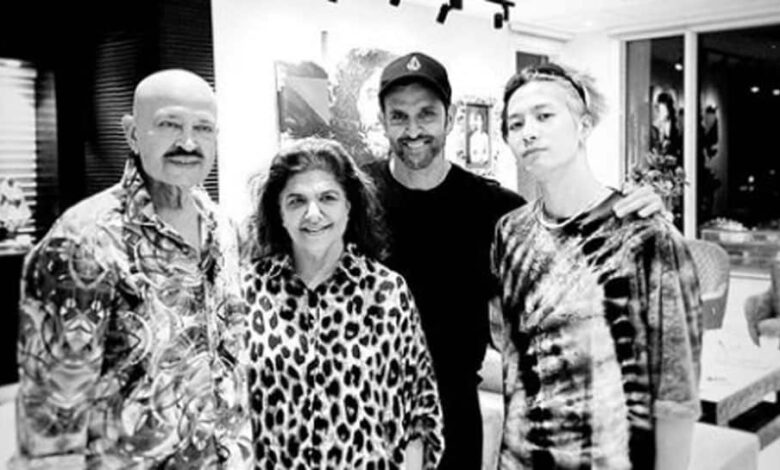 Lollapalooza India: Hrithik Roshan hosts K-Pop star Jackson Wang at home | People News