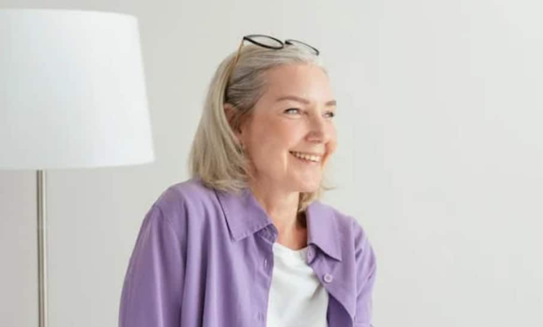 Aging Gracefully: Ways To Keep Your Skin Healthy And Youthful |  Beauty/Fashion News